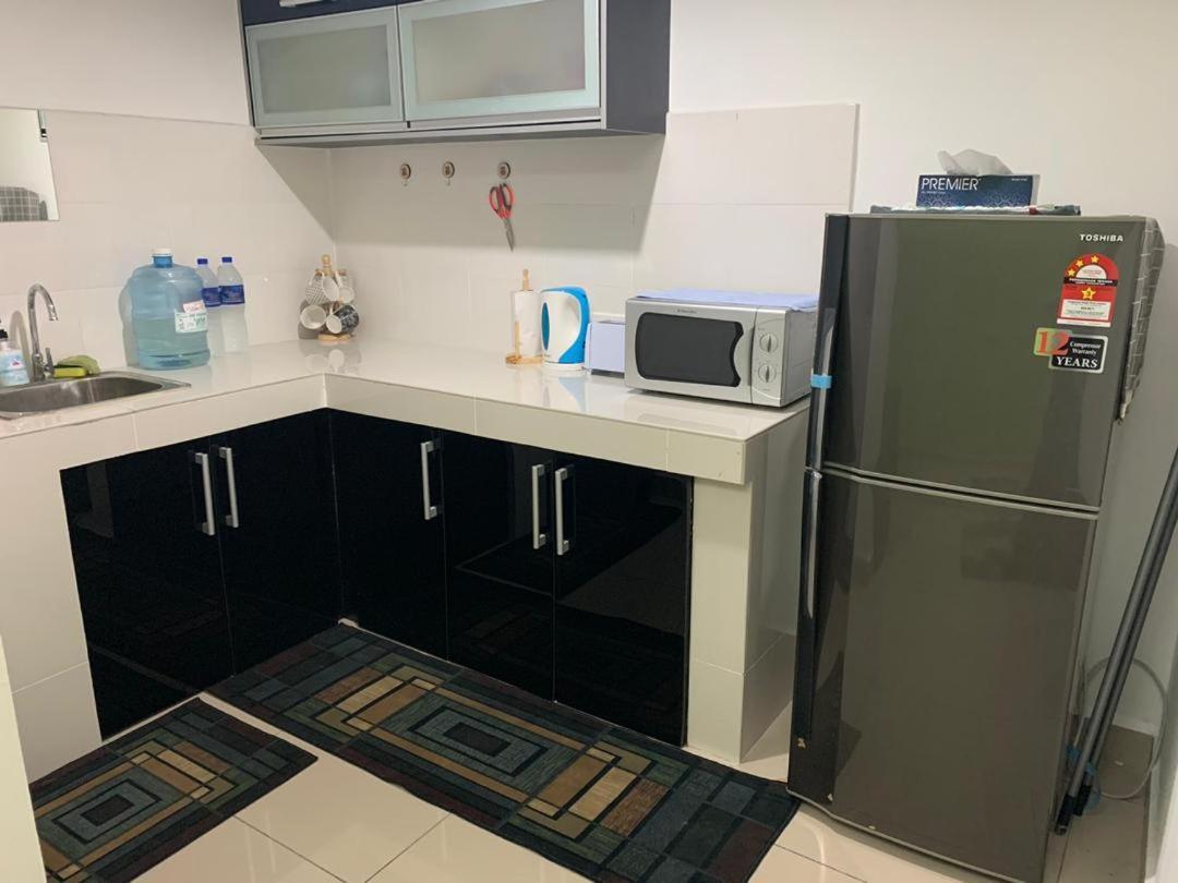 Risqi Apartment 2 Bedroom Wakaf Che Yeh Kota Bharu Eksteriør bilde