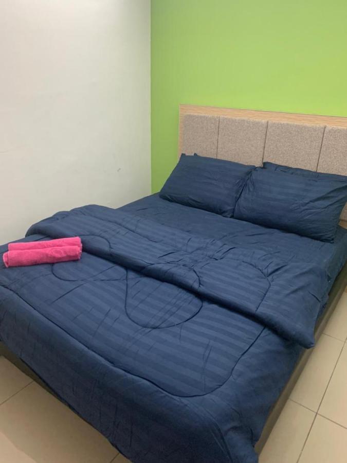 Risqi Apartment 2 Bedroom Wakaf Che Yeh Kota Bharu Eksteriør bilde